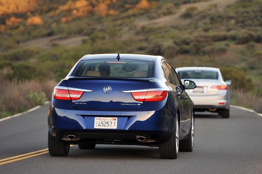  Buick Verano Turbo 2013 года  (фото 40 из 128)